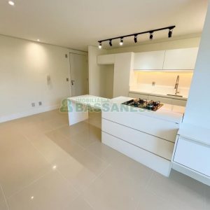 Apartamento com 85m², 1 dormitório, 1 vaga, no bairro São Pelegrino em Caxias do Sul para Comprar