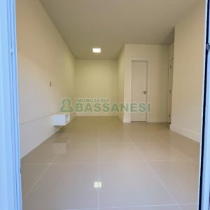 Apartamento com 85m², 1 dormitório, 1 vaga, no bairro São Pelegrino em Caxias do Sul para Comprar