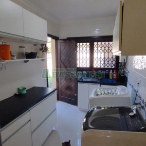 Casa com 314m², 3 dormitórios, 2 vagas, no bairro São Virgílio em Caxias do Sul para Comprar