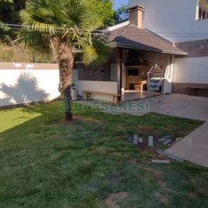 Casa com 314m², 3 dormitórios, 2 vagas, no bairro São Virgílio em Caxias do Sul para Comprar