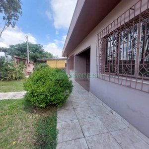 Casa com 160m², 3 dormitórios, 1 vaga, no bairro Esplanada em Caxias do Sul para Alugar