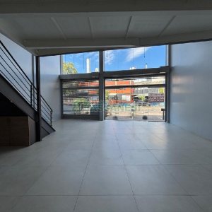 Loja com 154m², 1 vaga, no bairro Bela Vista em Caxias do Sul para Alugar