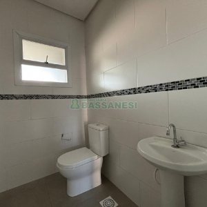 Loja com 154m², 1 vaga, no bairro Bela Vista em Caxias do Sul para Alugar