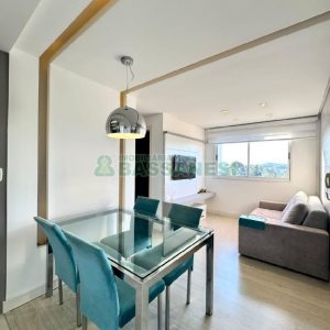 Apto Mobiliado com 47m², 2 dormitórios, 1 vaga, no bairro Desvio Rizzo em Caxias do Sul para Alugar