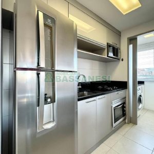 Apto Mobiliado com 47m², 2 dormitórios, 1 vaga, no bairro Desvio Rizzo em Caxias do Sul para Alugar