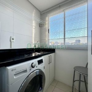 Apto Mobiliado com 47m², 2 dormitórios, 1 vaga, no bairro Desvio Rizzo em Caxias do Sul para Alugar