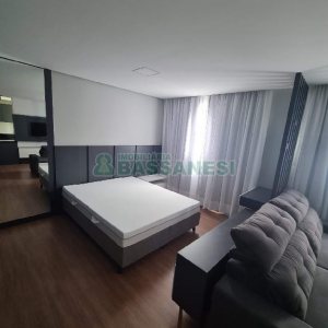 Apto Mobiliado com 51m², 1 dormitório, 1 vaga, no bairro Santa Catarina em Caxias do Sul para Alugar