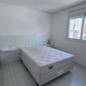 Apto Mobiliado com 54m², 1 dormitório, 1 vaga, no bairro Centro em Caxias do Sul para Alugar