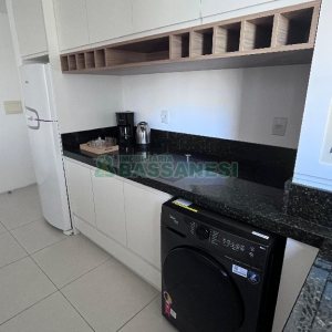 Apto Mobiliado com 54m², 1 dormitório, 1 vaga, no bairro Centro em Caxias do Sul para Alugar