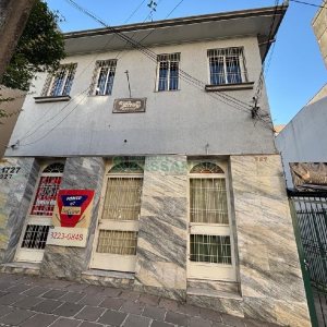 Loja com 45m², no bairro Madureira em Caxias do Sul para Alugar