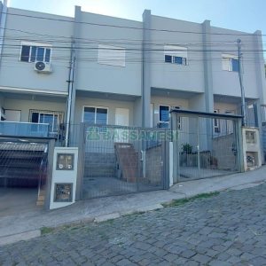 Sobrado com 64m², 2 dormitórios, no bairro Nossa Senhora do Rosário em Caxias do Sul para Alugar