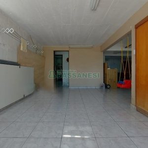 Casa com 300m², 4 dormitórios, 3 vagas, no bairro Universitário em Caxias do Sul para Alugar