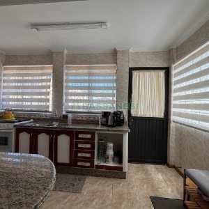 Casa Mobiliada com 180m², 3 dormitórios, 2 vagas, no bairro Santa Catarina em Caxias do Sul para Alugar