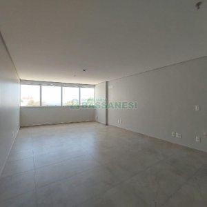 Sala, 1 vaga, no bairro Villagio Iguatemi em Caxias do Sul para Alugar