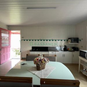 Casa com 209m², 3 dormitórios, 1 vaga, no bairro Bela Vista em Caxias do Sul para Comprar