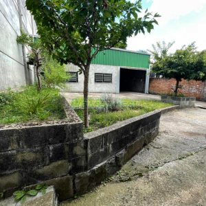 Casa com 209m², 3 dormitórios, 1 vaga, no bairro Bela Vista em Caxias do Sul para Comprar