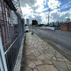 Casa com 209m², 3 dormitórios, 1 vaga, no bairro Bela Vista em Caxias do Sul para Comprar