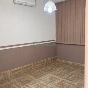 Casa com 360m², 3 dormitórios, 2 vagas, no bairro Cinqüentenário em Caxias do Sul para Comprar