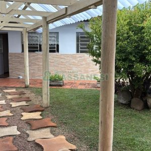 Casa, 3 dormitórios, 2 vagas, no bairro Cinqüentenário em Caxias do Sul para Comprar