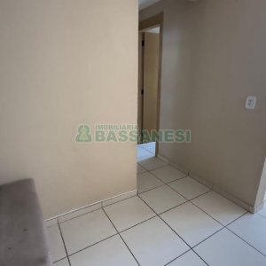 Apartamento com 62m², 2 dormitórios, 1 vaga, no bairro Santa Corona em Caxias do Sul para Alugar