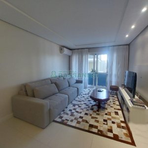 Apto Mobiliado com 119m², 3 dormitórios, 2 vagas, no bairro Centro em Caxias do Sul para Alugar