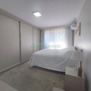 Apto Mobiliado com 119m², 3 dormitórios, 2 vagas, no bairro Centro em Caxias do Sul para Alugar