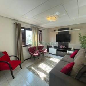 Casa com 192m², 4 dormitórios, 4 vagas, no bairro São José em Caxias do Sul para Comprar