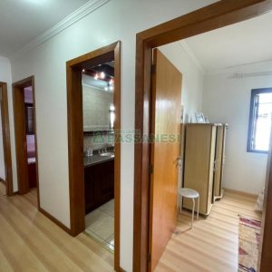 Casa com 192m², 4 dormitórios, 4 vagas, no bairro São José em Caxias do Sul para Comprar