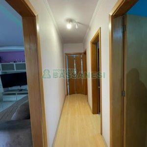 Casa com 192m², 4 dormitórios, 4 vagas, no bairro São José em Caxias do Sul para Comprar