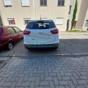 Apartamento com 60m², 2 dormitórios, 1 vaga, no bairro Nossa Senhora das Graças em Caxias do Sul para Alugar