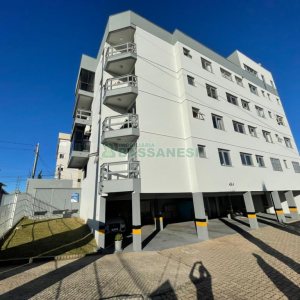 Apartamento com 67m², 2 dormitórios, 1 vaga, no bairro Santa Lúcia em Caxias do Sul para Comprar