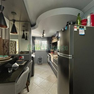 Apartamento com 67m², 2 dormitórios, 1 vaga, no bairro Santa Lúcia em Caxias do Sul para Comprar