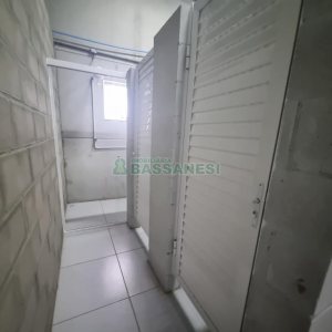 Pavilhão com 564m², no bairro São Gotardo em Flores da Cunha para Alugar