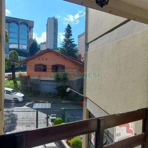 Apartamento com 90m², 2 dormitórios, 2 vagas, no bairro Panazzolo em Caxias do Sul para Alugar