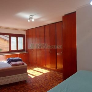 Apartamento com 90m², 2 dormitórios, 2 vagas, no bairro Panazzolo em Caxias do Sul para Alugar