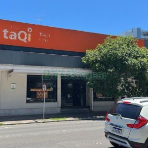 Loja com 3670m², no bairro Centro em Caxias do Sul para Alugar