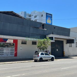 Loja com 3670m², no bairro Centro em Caxias do Sul para Alugar