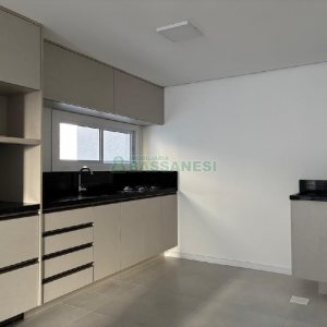 Apartamento com 62m², 2 dormitórios, 2 vagas, no bairro Sagrada Família em Caxias do Sul para Alugar