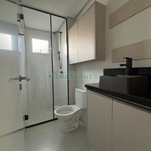 Apartamento com 62m², 2 dormitórios, 2 vagas, no bairro Sagrada Família em Caxias do Sul para Alugar
