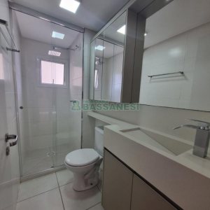 Apartamento com 49m², 2 dormitórios, 1 vaga, no bairro Nossa Senhora da Saúde em Caxias do Sul para Alugar