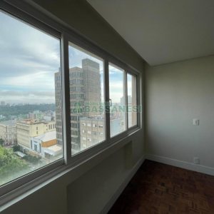 Apartamento com 200m², 3 dormitórios, 1 vaga, no bairro Centro em Caxias do Sul para Comprar