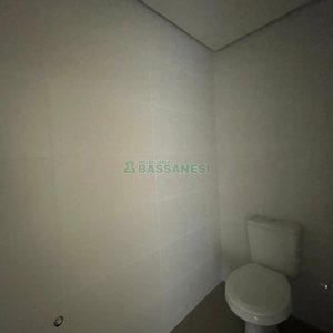 Apartamento com 200m², 3 dormitórios, 1 vaga, no bairro Centro em Caxias do Sul para Comprar