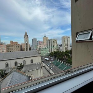 Apartamento com 200m², 3 dormitórios, 1 vaga, no bairro Centro em Caxias do Sul para Comprar