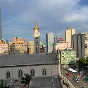 Apartamento com 200m², 3 dormitórios, 1 vaga, no bairro Centro em Caxias do Sul para Comprar