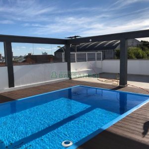 Casa com 598m², 5 dormitórios, 4 vagas, no bairro Cinqüentenário em Caxias do Sul para Comprar