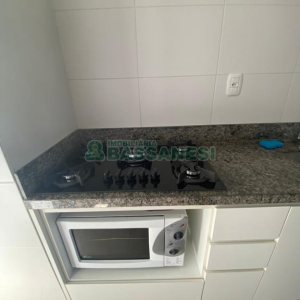 Apto Mobiliado com 52m², 2 dormitórios, 1 vaga, no bairro São Luiz em Caxias do Sul para Alugar