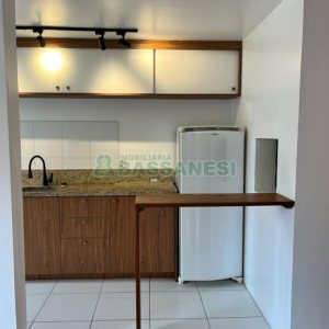Apto Mobiliado com 70m², 2 dormitórios, 2 vagas, no bairro Lourdes em Caxias do Sul para Alugar