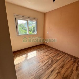 Apto Mobiliado com 70m², 2 dormitórios, 2 vagas, no bairro Lourdes em Caxias do Sul para Alugar