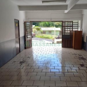 Loja com 70m², no bairro Arco Baleno em Caxias do Sul para Alugar