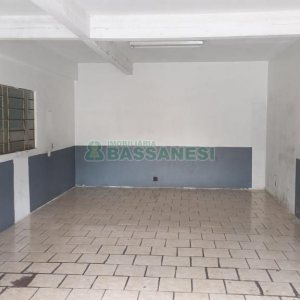 Loja com 70m², no bairro Arco Baleno em Caxias do Sul para Alugar